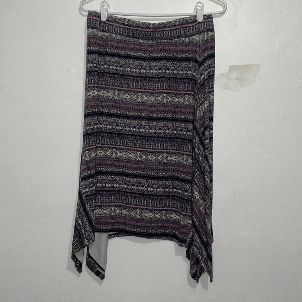 Size M Women’s Lisa Rinna Stretchy Skirt